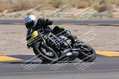 media/Oct-01-2023-SoCal Trackdays (Sun) [[4c570cc352]]/Turn 16 (120pm)/